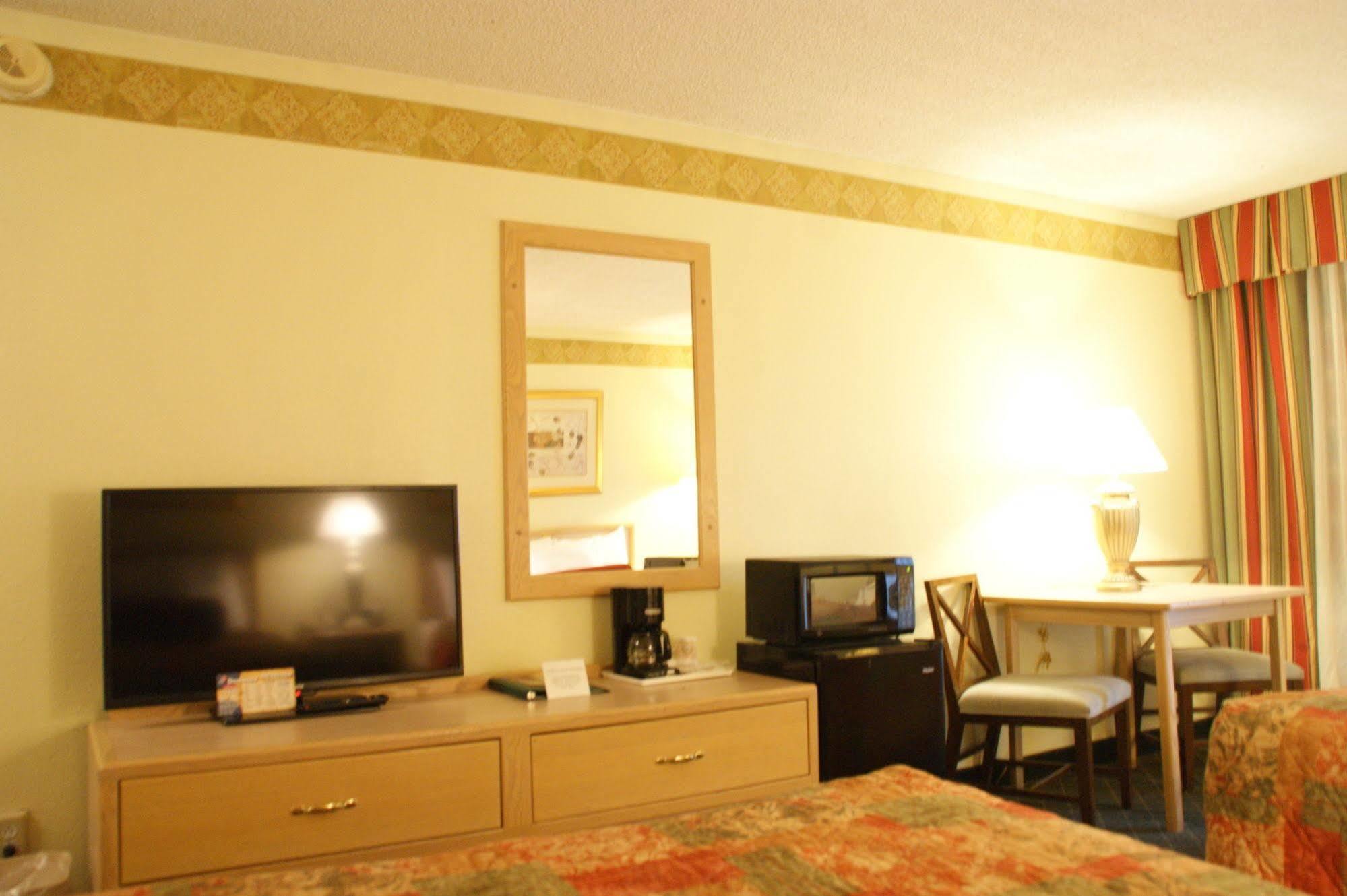 Brentwood Inn & Garden Farmington Dış mekan fotoğraf